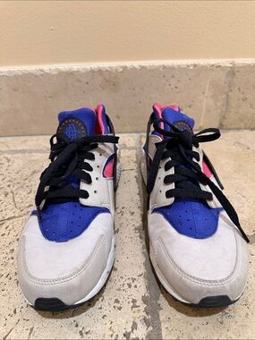 Nike Women’s Sneakers White Blue Pink